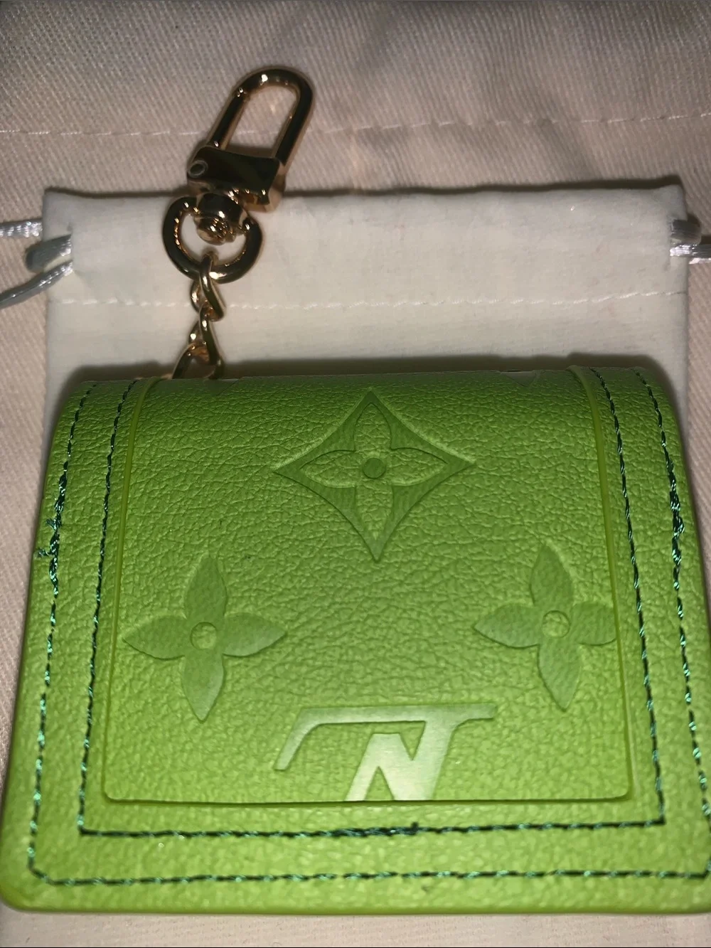 Monogram pouch bag/purse charm keychain - Picture 4 of 6